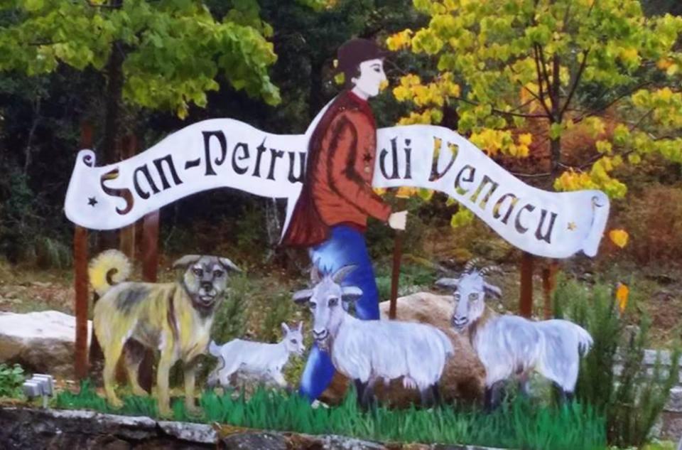 A.Casetta Santo-Pietro-di-Venaco Екстериор снимка